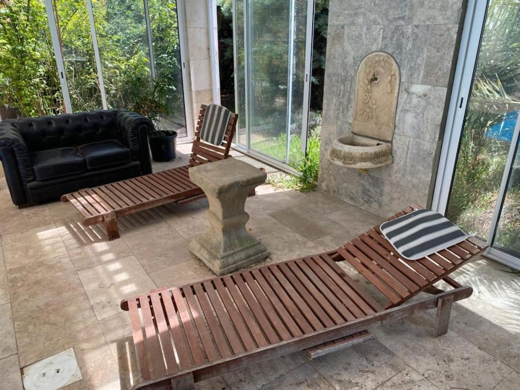 Chambre Chez L'Habitant Avec Piscine Marseille Exterior photo